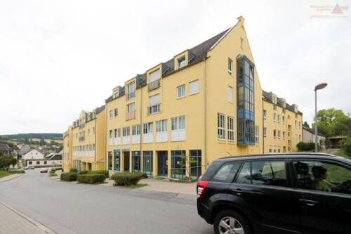 4877-Wohnungsboerse Erzgebirge - Attraktive Gewerbefläche mit zahlreichen Möglichkeiten & Tiefgaragenstellplatz zu vermieten