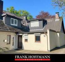 Mehrgenerationshaus - Charmantes Zweifamilienhaus in Hamburg-Poppenbüttel