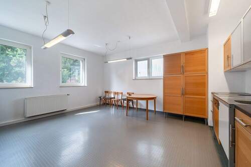 Aufenthaltsraum/Küche 1.OG - 