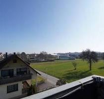 Ruhig gelegene 2-Zimmer-Dachwohnung mit zwei Balkonen in Bad Rappenau!