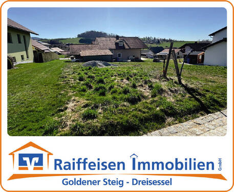 sonniges Baugrundstück - Platz für Ihre Zukunft - Baugrundstück in Jandelsbrunn