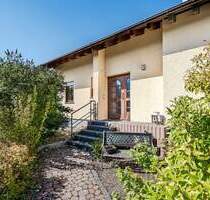 Natur trifft Komfort - gepflegtes Familienhaus mit Fernblick in Toplage von Grävenwiesbach