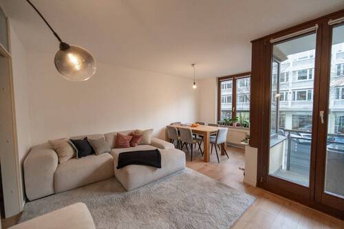 Wohnzimmer - 2 Zimmer Etagenwohnung in Mannheim