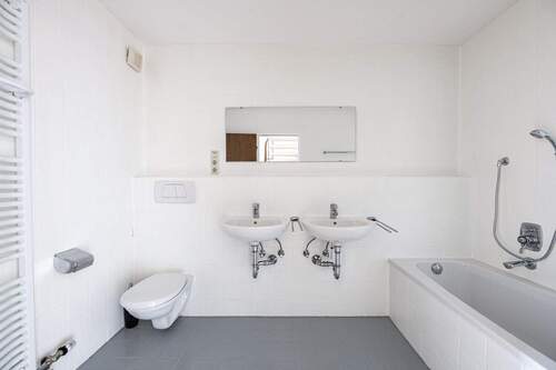 Badezimmer_Obergeschoss - 