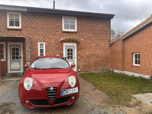 Stellplatz vor dem Haus - 