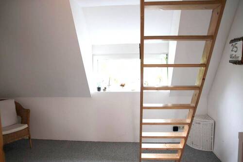 OG Zugang zum Spitzboden - 