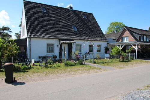 Vorderansicht - Charmantes Einfamilienhaus mit Einliegerwohnung in ruhiger Lage von Wistedt (Kernsaniert in 2017)
