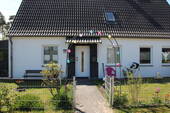 Eingang - 4 Zimmer Mehrfamilienhaus, Wohnhaus zum Kaufen in Wistedt