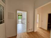 Wohnung mit Balkonzugang - 