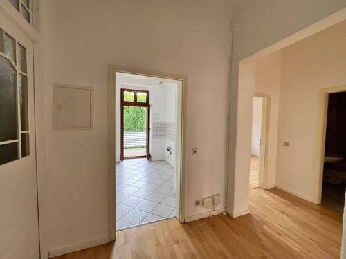Wohnung mit Balkonzugang - 