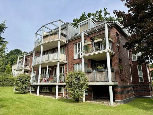 Südansicht - 3 Zimmer Etagenwohnung zur Miete in Ahrensburg