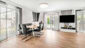 EG Wohnzimmer 2 - Moderne 4-Zimmer-Wohnung mit Garten, Terrasse und hochwertiger Ausstattung