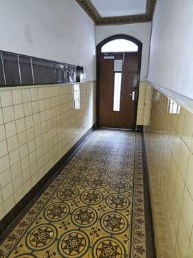 Denkmalschutzhaus - Zentral gelegene 3-Zi. Wohnung in Nürnberg - Gostenhof Wohnung mieten