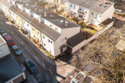 Bild 3 - 4 Zimmer Reihenendhaus in Augsburg