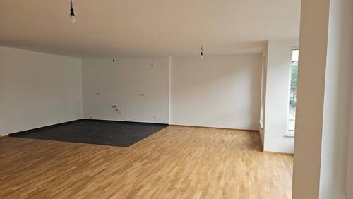 Wohnbereich mit Küche 2 - Etagenwohnung mit 86,80 m&sup2; in Markdorf zur Miete