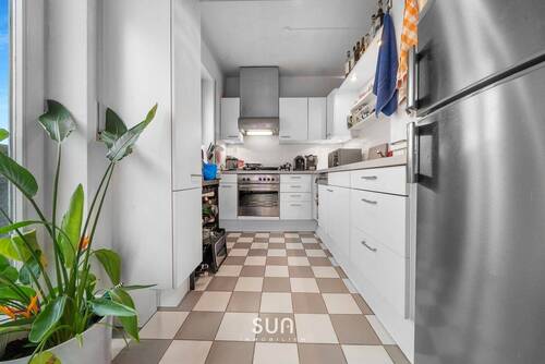 KÜCHE - 2 Zimmer Etagenwohnung in Frankfurt am Main