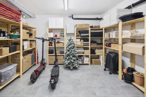 Kellerabteil mit viel Stauraum - 