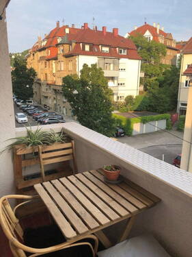 Traumhafter Balkon - 2 Zimmer Etagenwohnung in Stuttgart