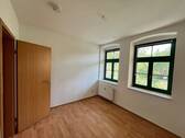Helle Wohnung mit Balkon - 