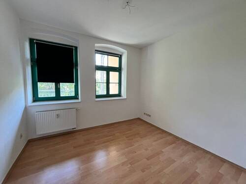 Helle Wohnung mit Balkon - 