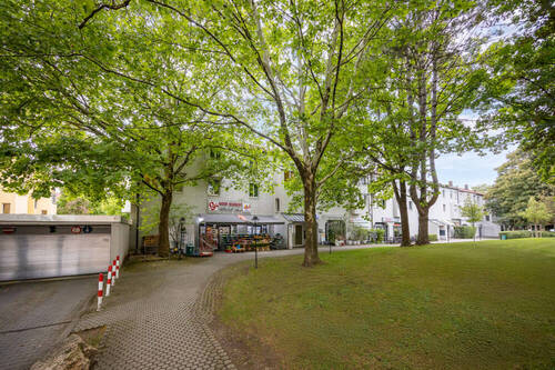 Garageneinfahrt - 