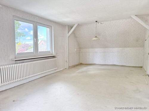 Obergeschoss - Wohn- und Esszimmer - 