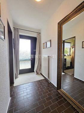 Eingangsbereich/Haustür - 