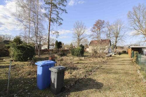 Grundstück vorne (Baufeld) - 