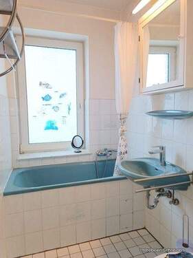 Wannbad mit WC - 
