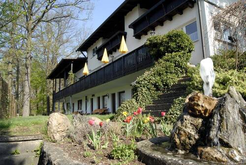 DJI00013.JPG - HotelPension - Gasthof mit Saal & Restaurant und Terrasse auf ca. 3.600 m², 20 Gästezimmer mit 30 Betten im oberpfälzischen Landkreis Neustadt