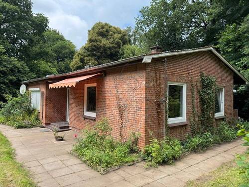 Aussenansicht Bungalow 1 - 5 Zimmer Bungalow zum Kaufen in Albersdorf