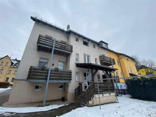 Rückansicht mit Balkonen - 