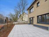 Terrasse - 5 Zimmer Doppelhaushälfte zum Kaufen in Frankfurt am Main / Unterliederbach