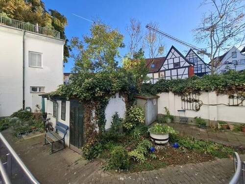 Hinterhof - 2 Zimmer Etagenwohnung zur Miete in Stralsund