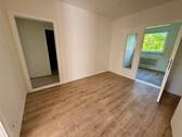 Flurbereich z.B. als Esszimmer nutzbar - 