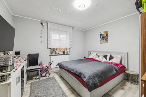 Schlafzimmer 2 - 