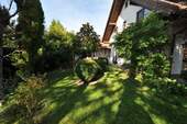 Garten / Ansicht - 4 Zimmer Mehrfamilienhaus, Wohnhaus zur Miete in Moos-Weiler