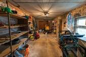 Garage - 