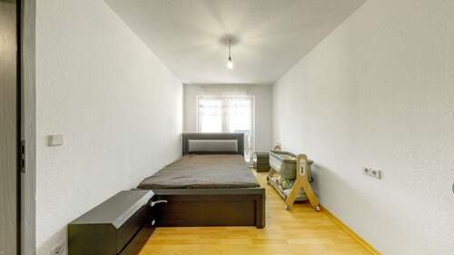 Schlafzimmer - 2 Zimmer Etagenwohnung zum Kaufen in Fürth