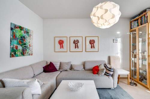 Wohnzimmer - 3 Zimmer Etagenwohnung in Ottobrunn