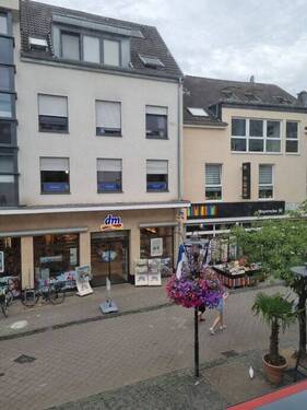 Blick vom Austritt - 2 Zimmer Etagenwohnung zur Miete in Dormagen