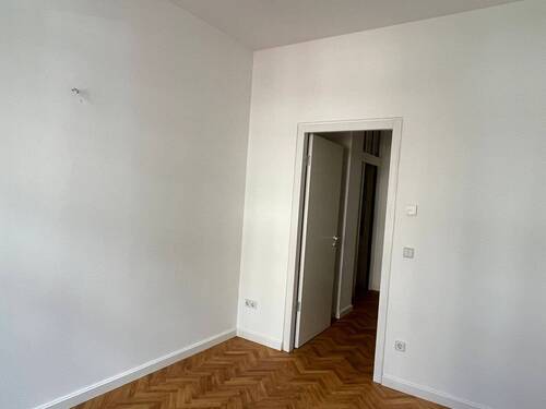 Schlafzimmer 2.JPG - 