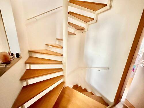 Aufgangstreppe - 