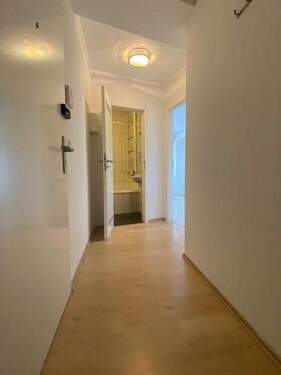 IMG_8604 (002) - Etagenwohnung mit 31,00 m² in Nürnberg zur Miete