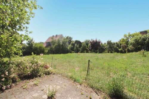 Seitansicht Grundstück - Grundstück in Roßtal zum Kaufen