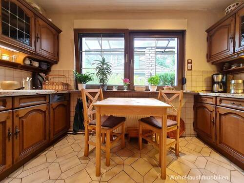 Geschlossene Küche auf der Nord-Ost Seite - 