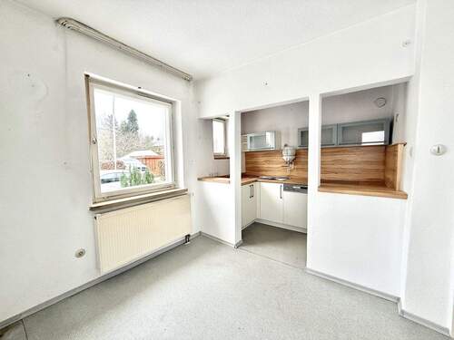 Küche mit Essbereich - 6 Zimmer Einfamilienhaus in Vohenstrauß