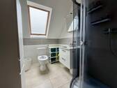 Badezimmer Dachgeschoss - 