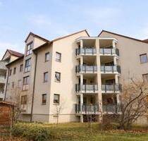 Attraktive 2-Zimmer-Dachgeschosswohnung mit Balkon & TG-Stellplatz in ruhiger Lage von Rastatt