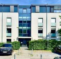 HOCHWERTIG AUSGESTATTETE 3-ZIMMER-WOHNUNG MIT LOGGIA, EBK, STELLPLATZ & ENERGIEEFFIZIENZKLASSE A - Berlin